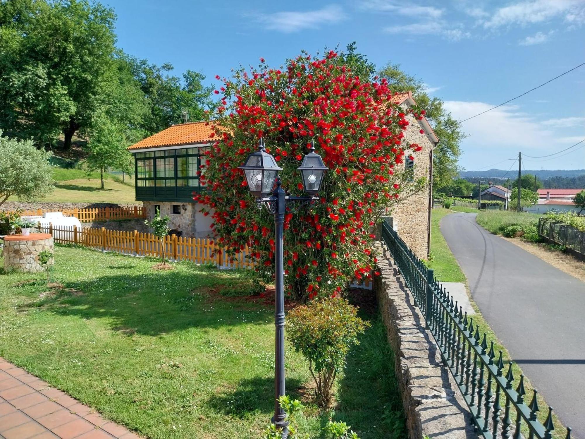 Вилла Casa Galipendre А-Эстрада Экстерьер фото